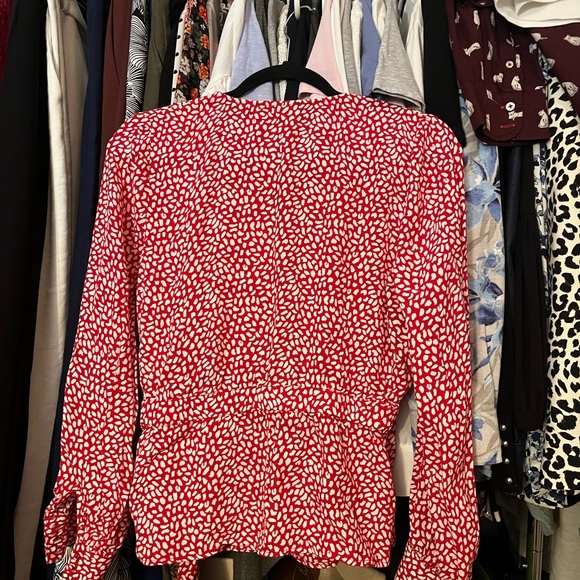 NWOT Talbots *wrap* top with button closer - Picture 7 of 7